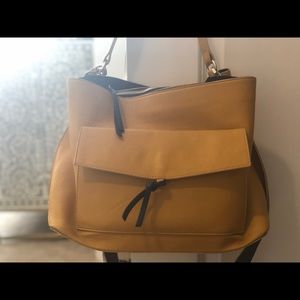 Genuine Italian Leather Handbag (Gold/Navy)